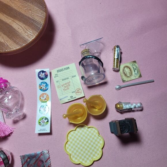 MGA Make it Miniverse Lifestyle Lot Koi Harry Potter Happy Hour Food Barbie Doll - Picture 11 of 16